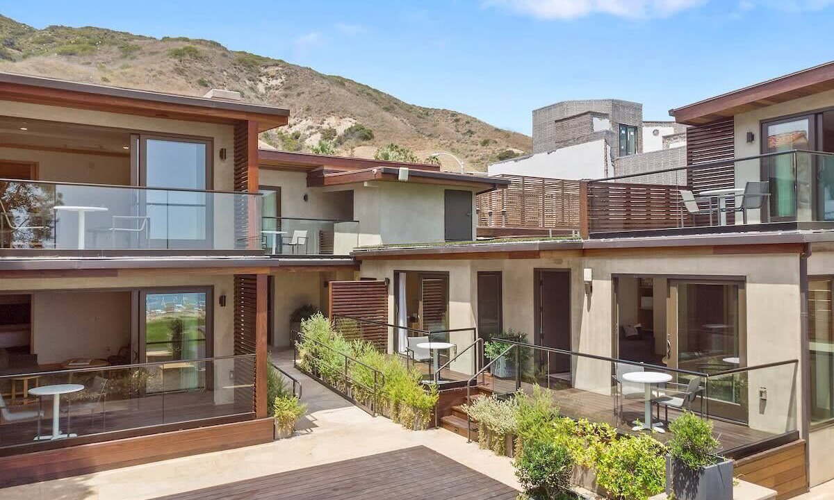 Photo of Others in Eastern Malibu