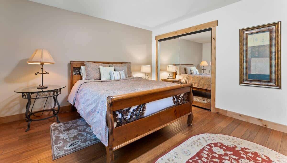 Photo of Bedroom in Carnelian Bay