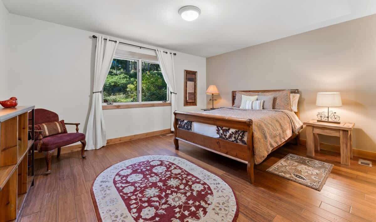 Photo of Bedroom in Carnelian Bay