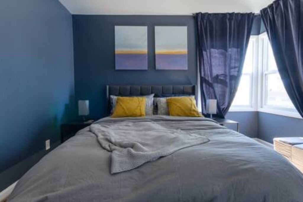 Photo of Bedroom in East Richmond