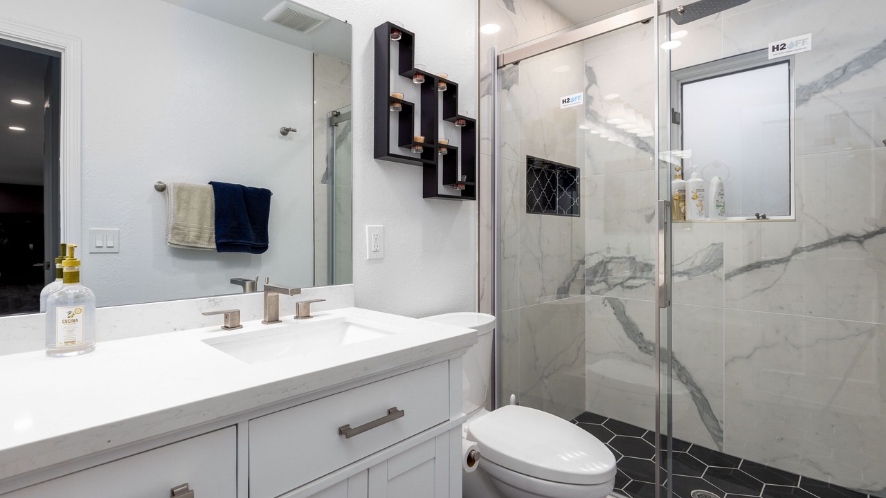 Photo of Bathroom in Noddin