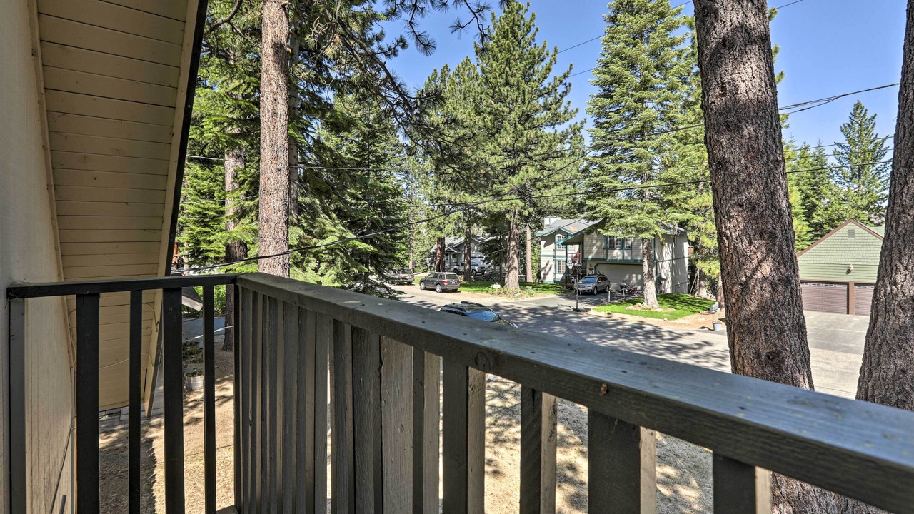 Photo of Patio Balcony in Country Club Estates