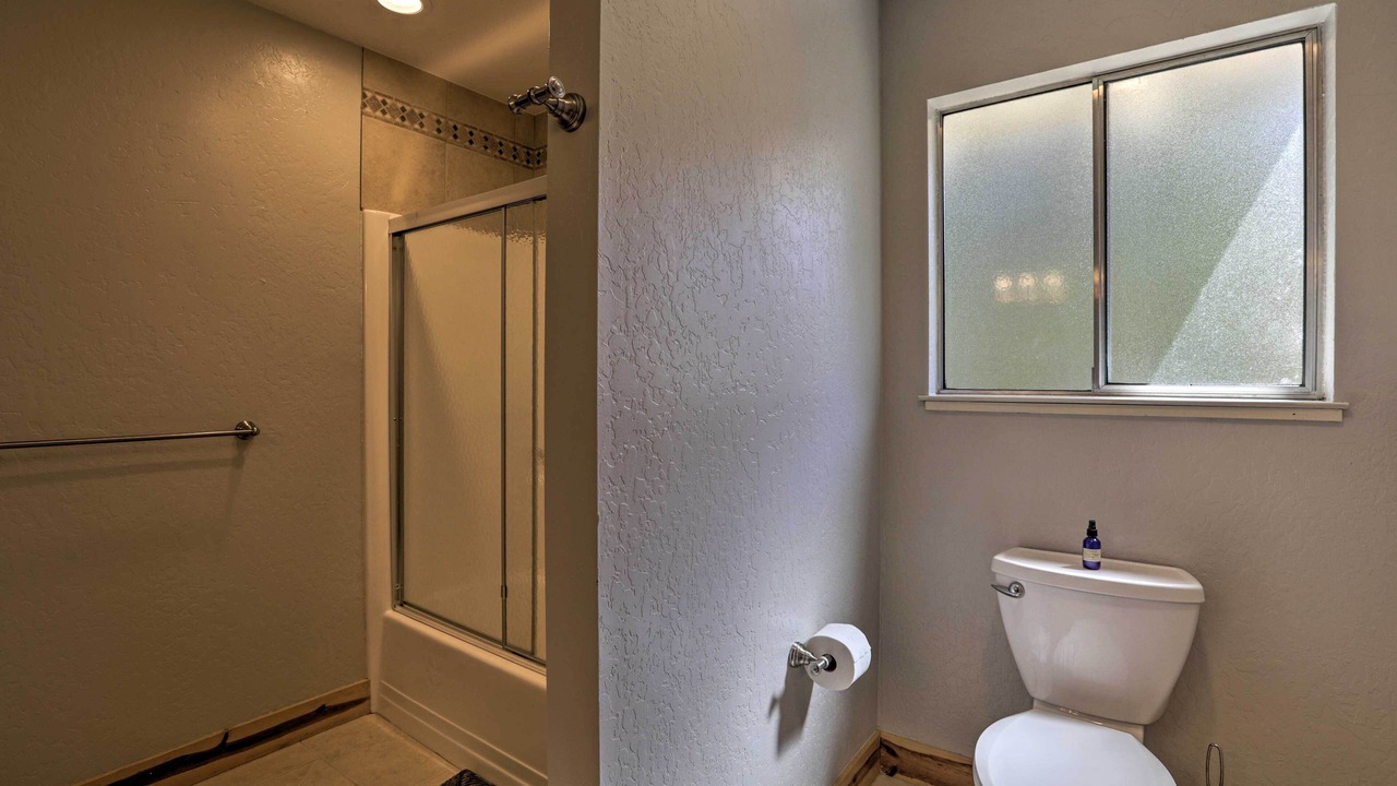 Photo of Bathroom in Country Club Estates