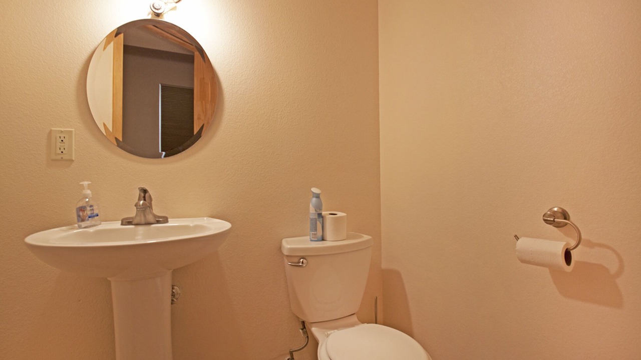 Photo of Bathroom in Sunnyside