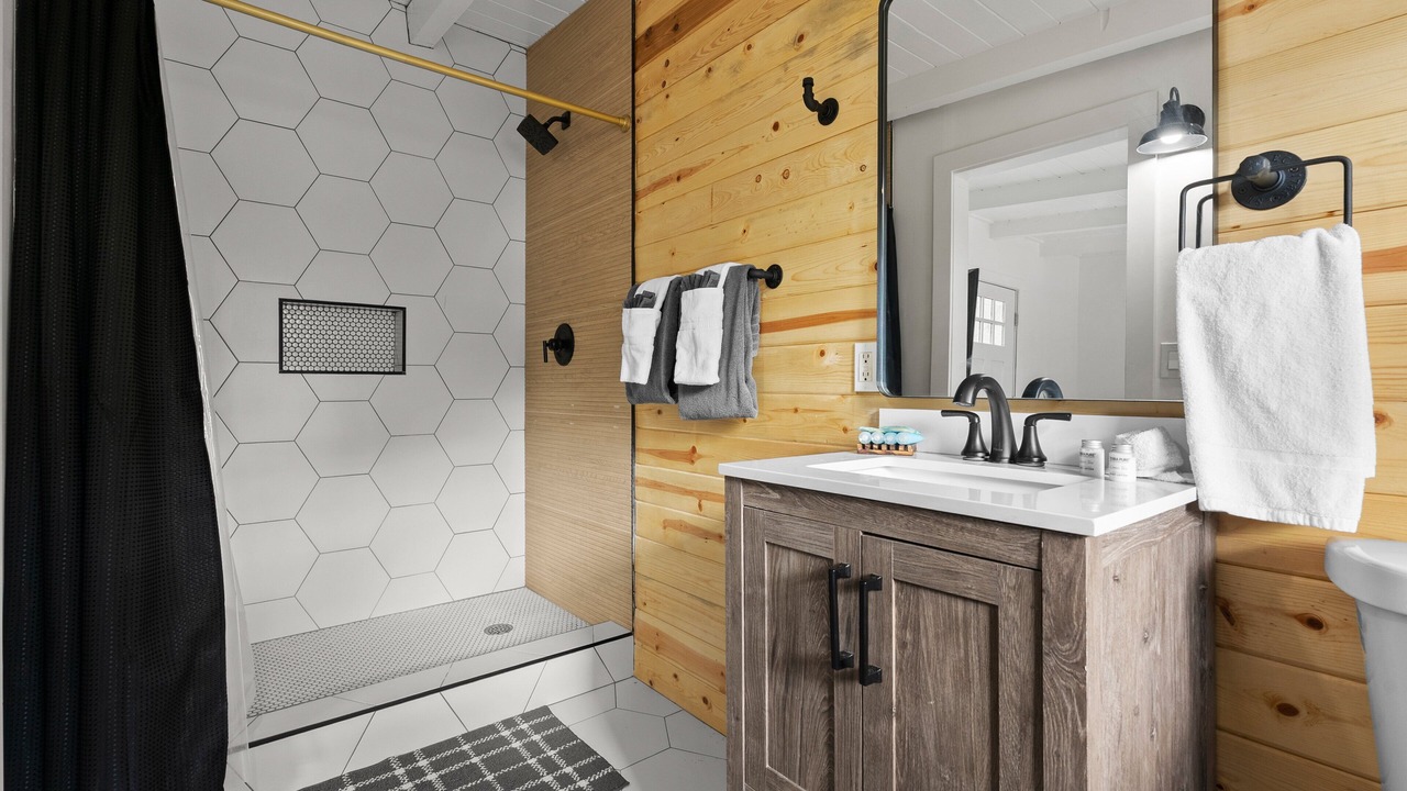 Photo of Bathroom in Walker