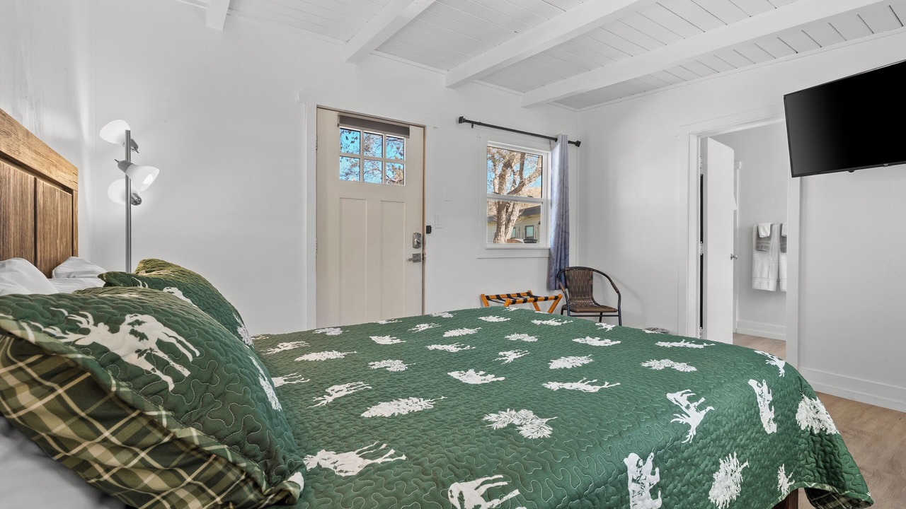 Photo of Bedroom in Walker