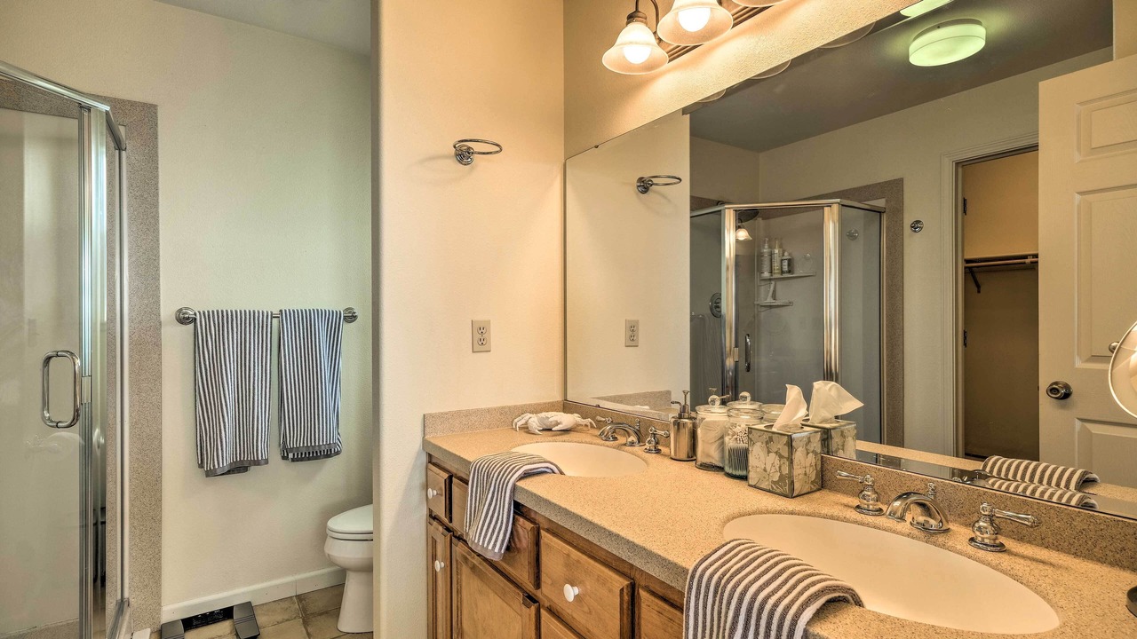 Photo of Bathroom in Mi-Wuk Village