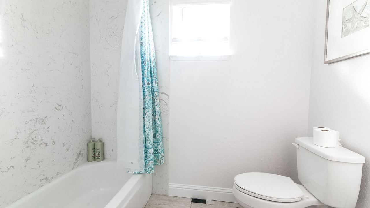 Photo of Bathroom in Parkway-South Sacramento