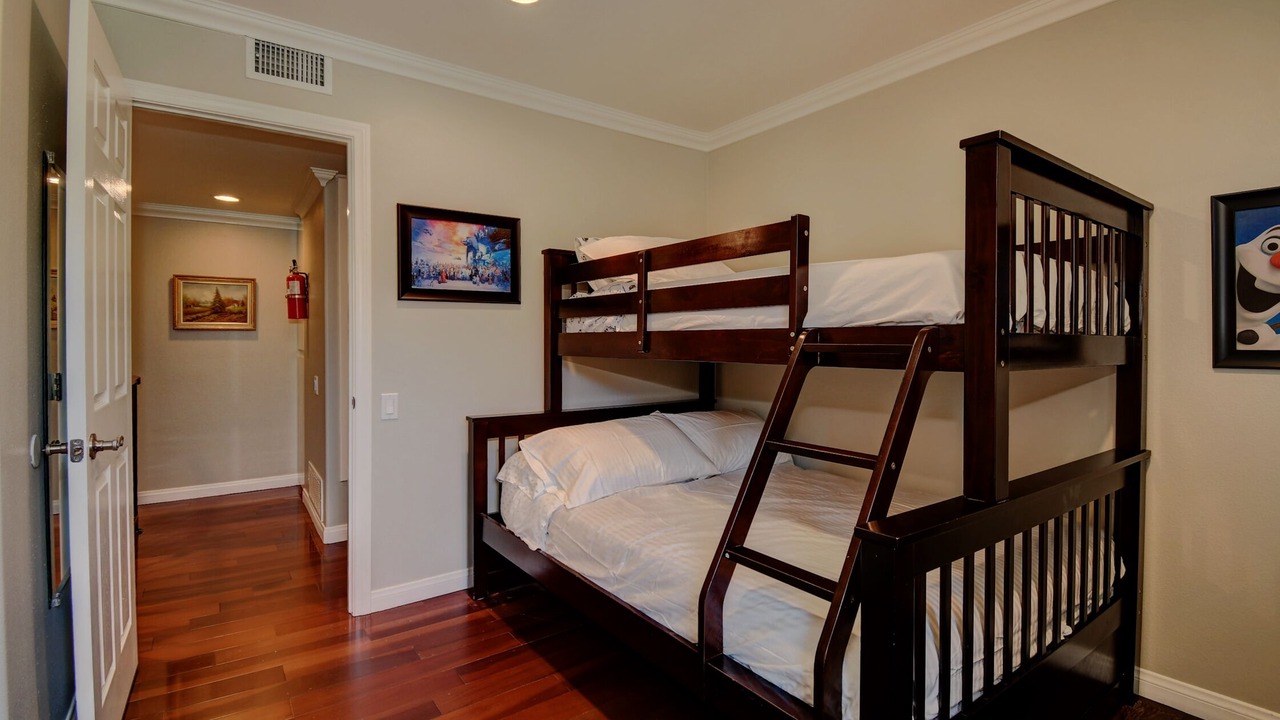 Photo of Bedroom in Hermosa Village