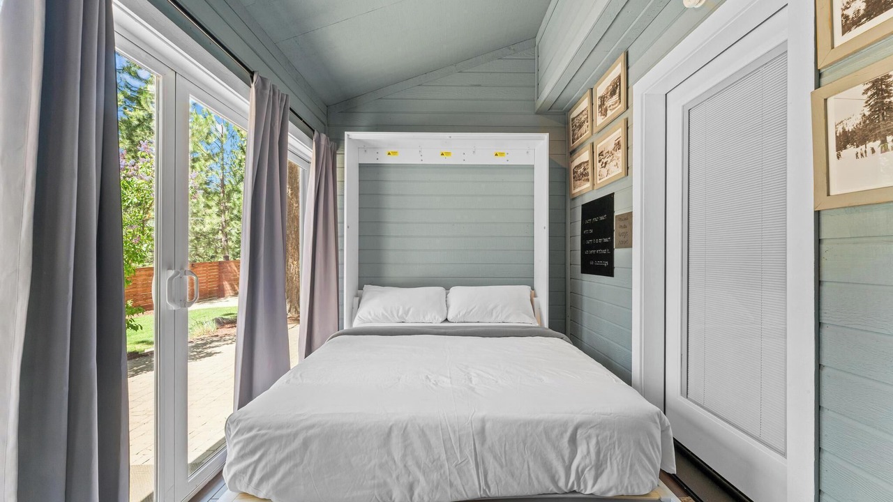 Photo of Bedroom in Ponderosa Palisades