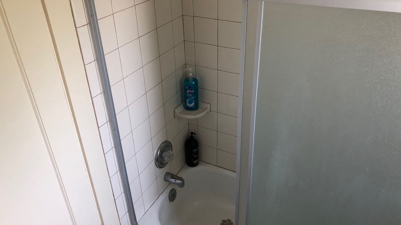 Photo of Bathroom in Chowchilla
