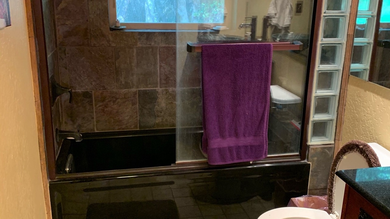 Photo of Bathroom in Columbia