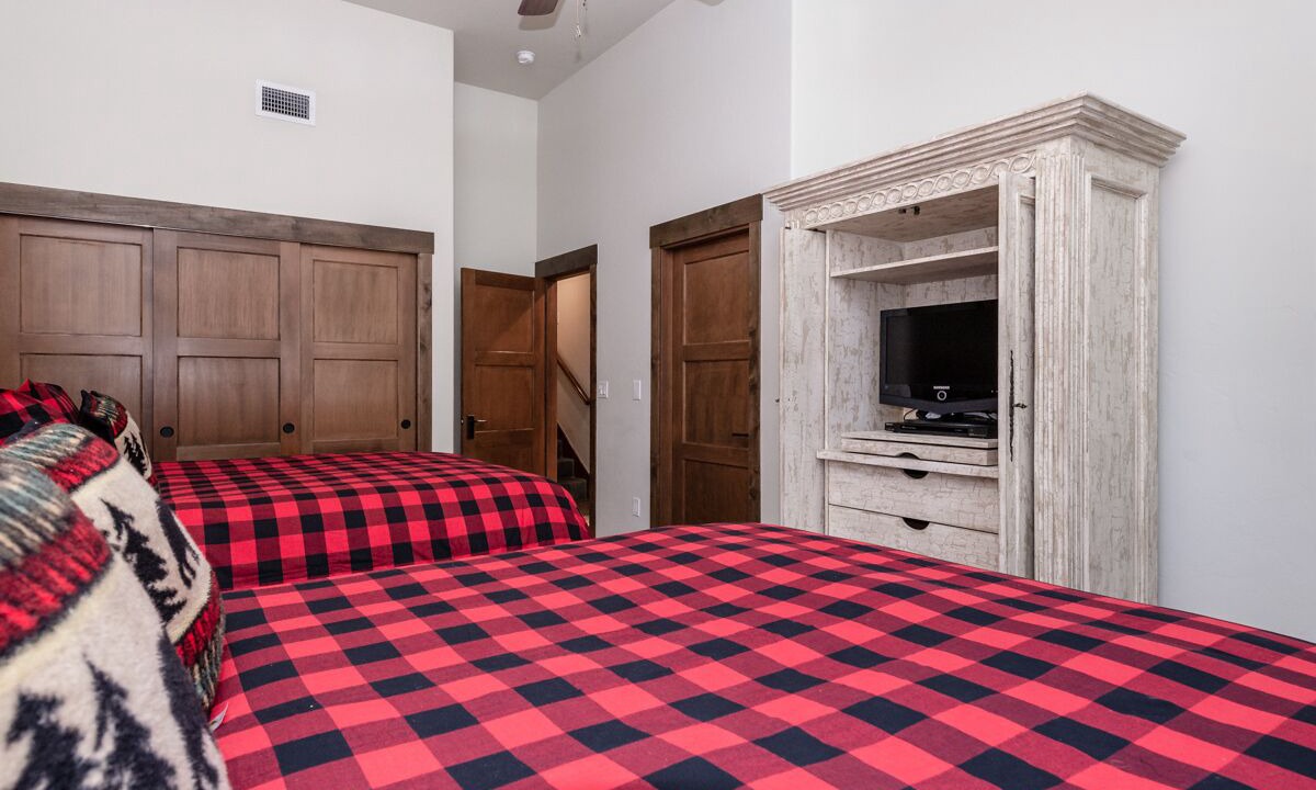 Photo of Bedroom in Woodwinds