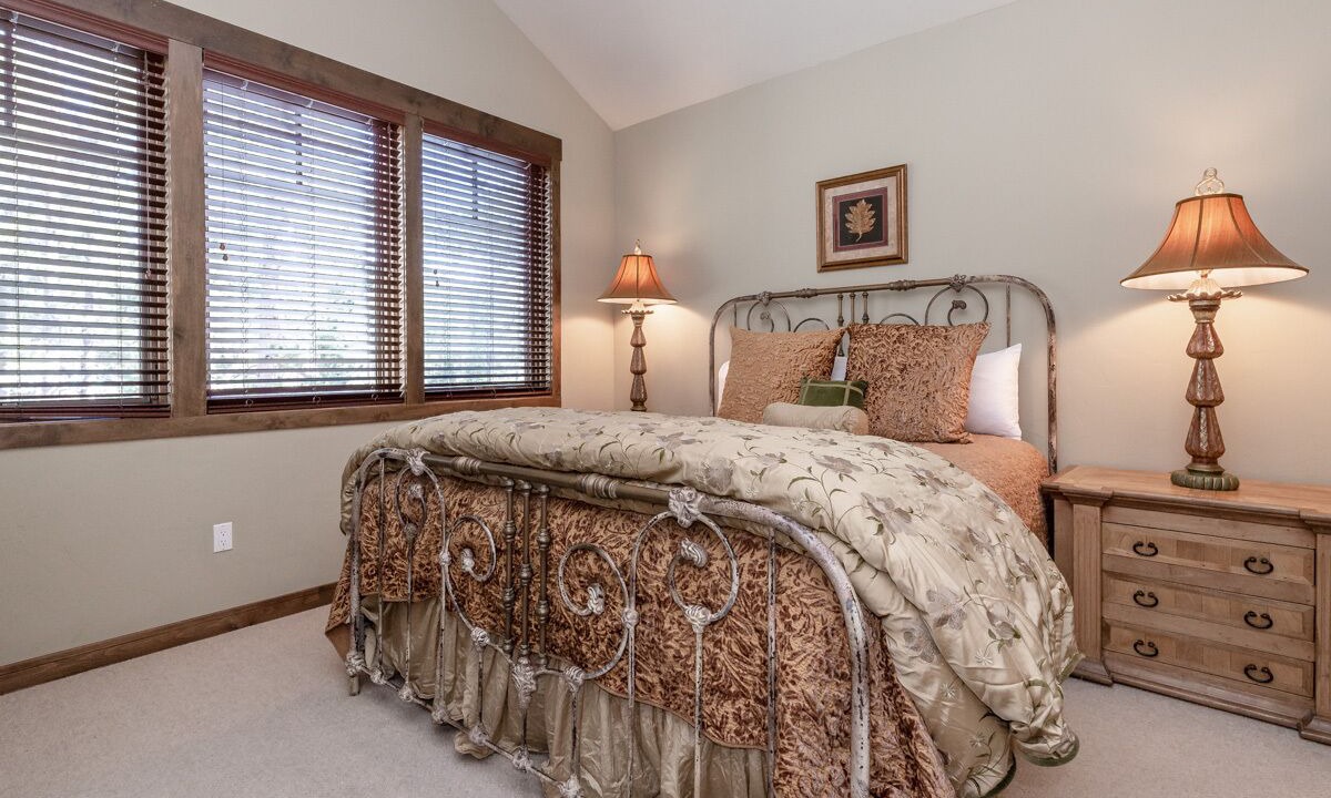 Photo of Bedroom in Woodwinds