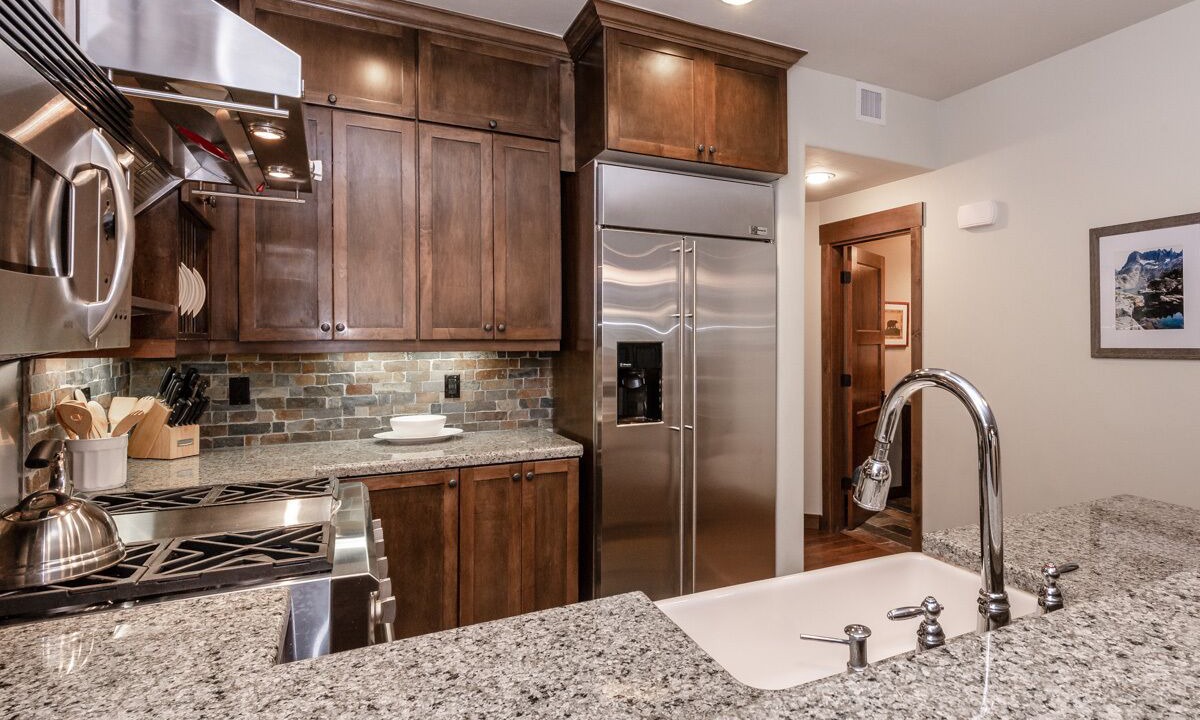 Photo of Kitchen in Woodwinds