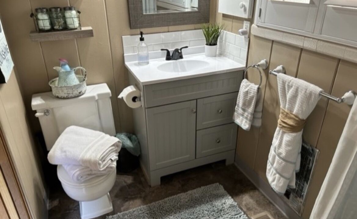 Photo of Bathroom in Mi-Wuk Village