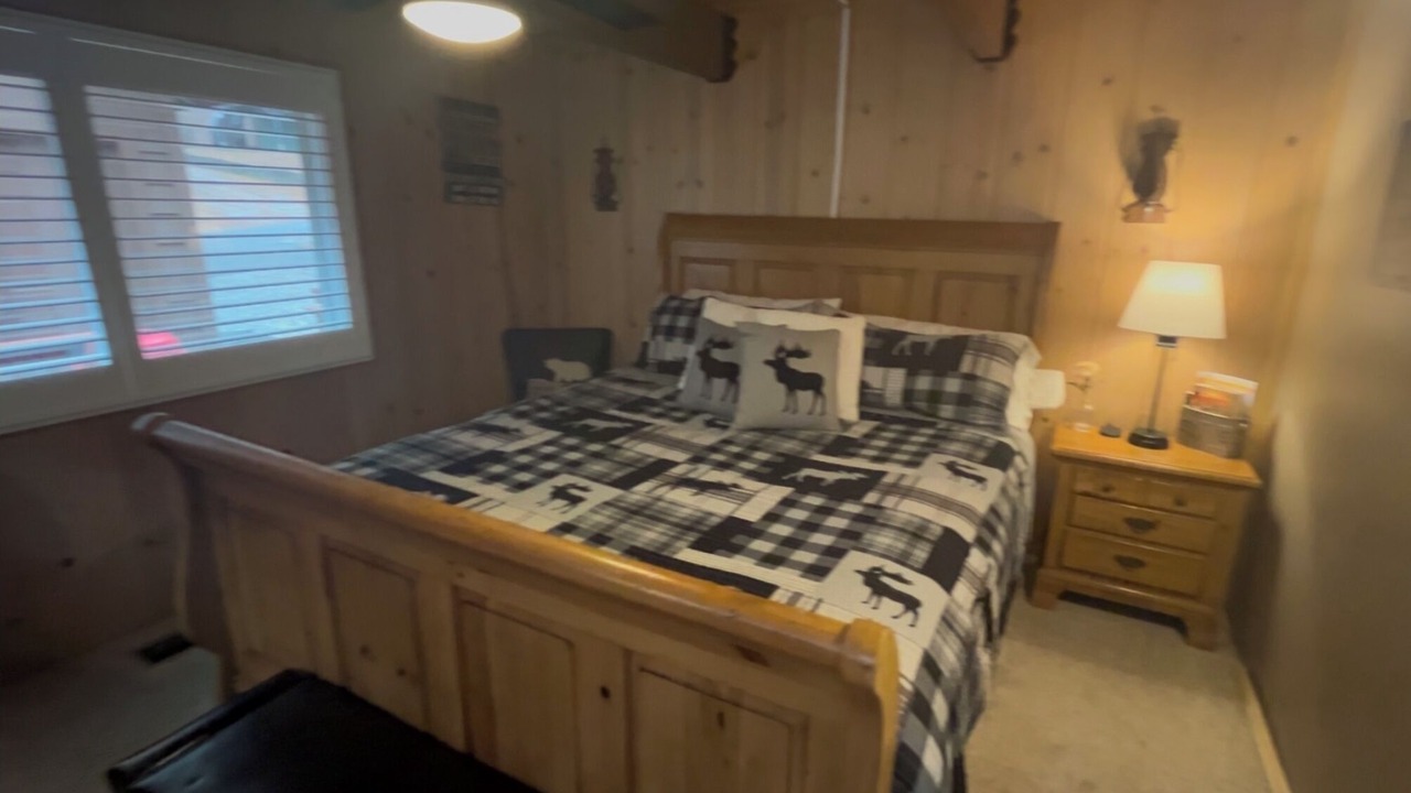 Photo of Bedroom in Mi-Wuk Village