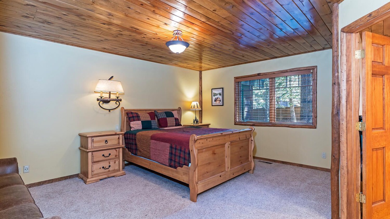 Photo of Bedroom in Incline Village