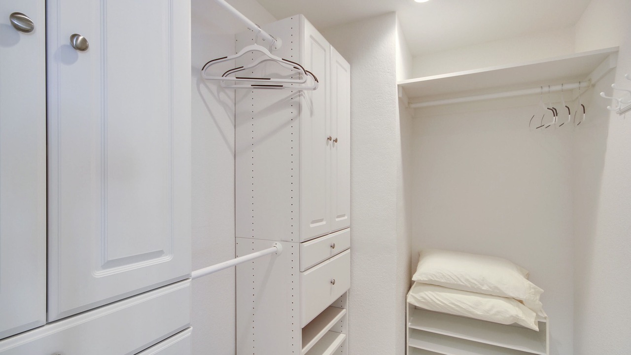 Photo of Bedroom in Forestville