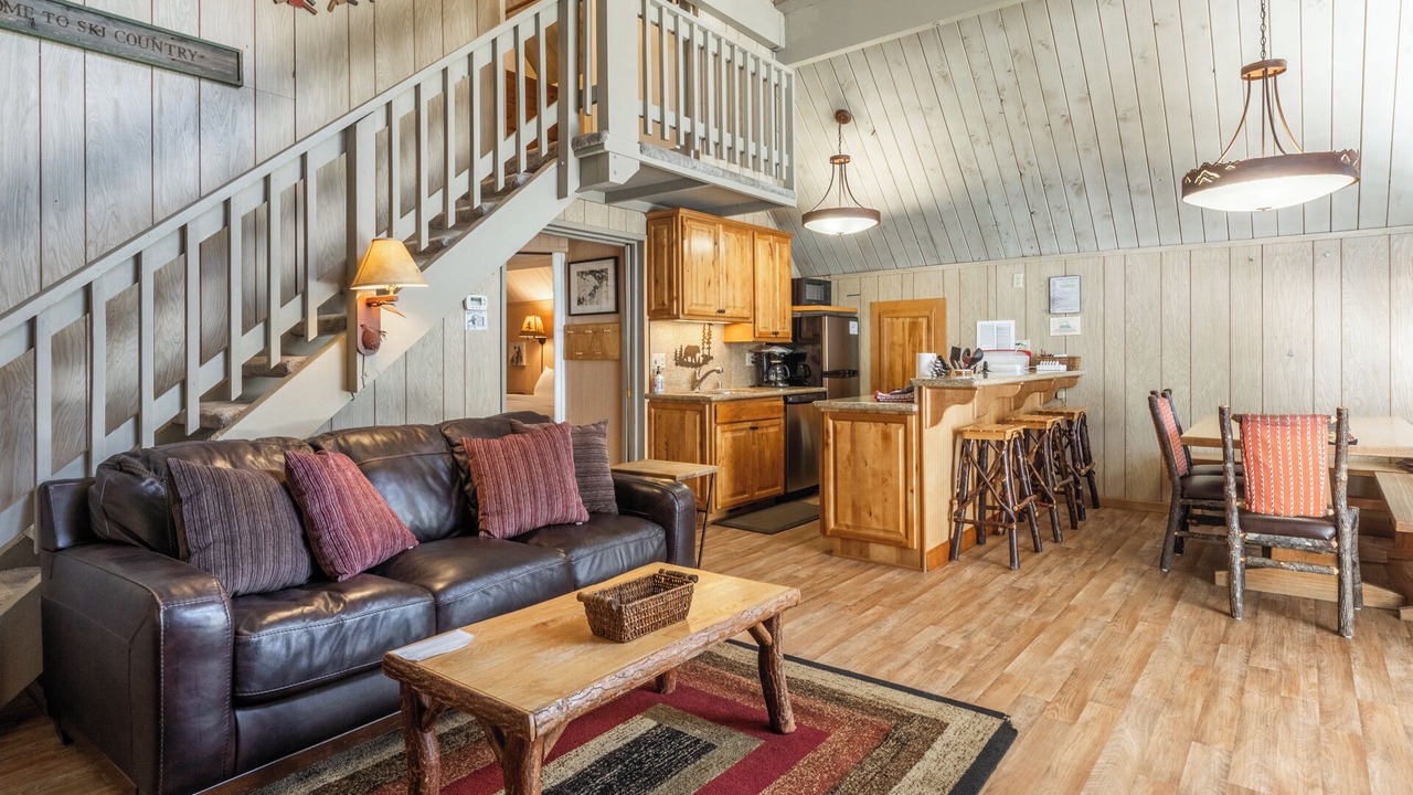 Photo of Bedroom in Mammoth Lakes