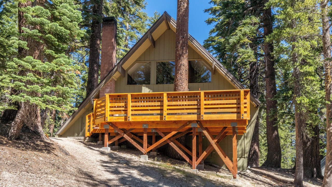 Photo of Outdoor in Mammoth Lakes