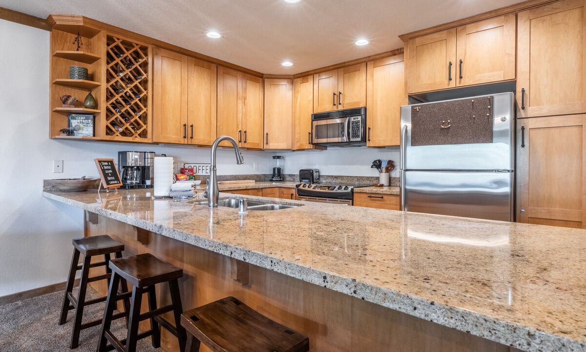 Photo of Kitchen in Mammoth Lakes
