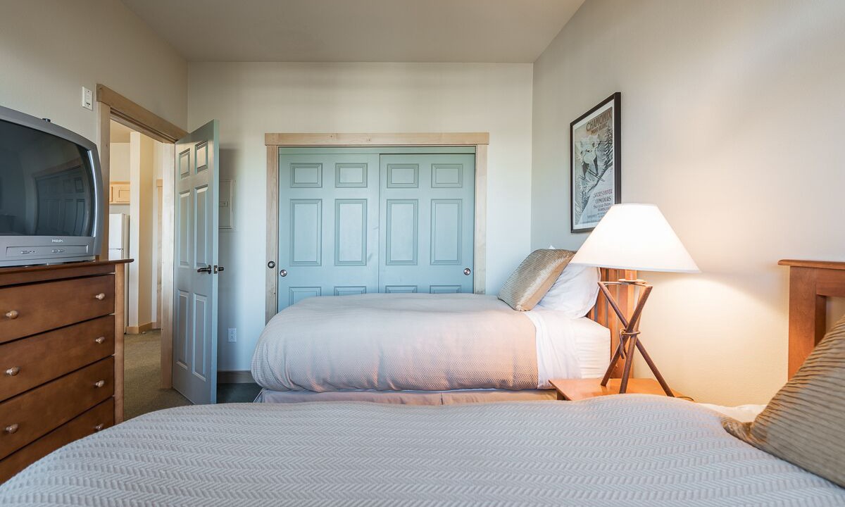Photo of Bedroom in Mammoth Lakes