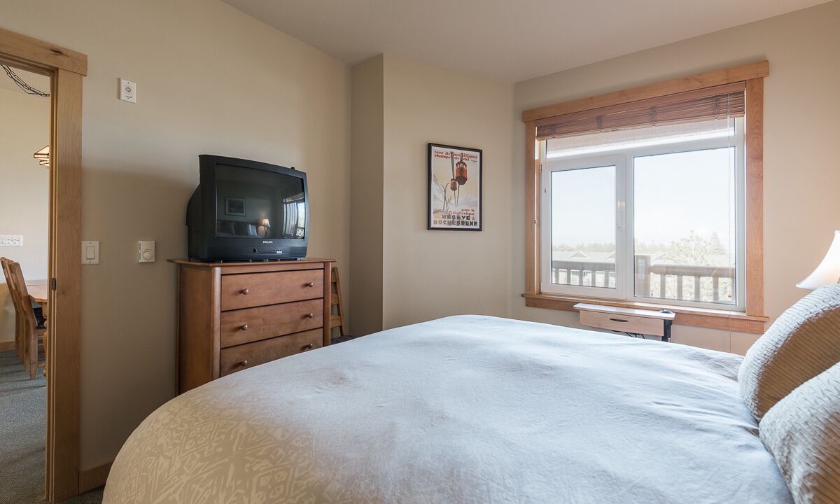 Photo of Bedroom in Mammoth Lakes