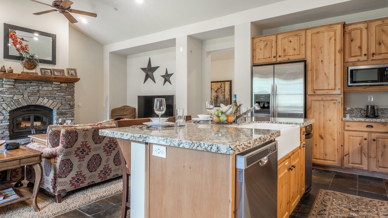 Photo of Livingroom in Mammoth Lakes