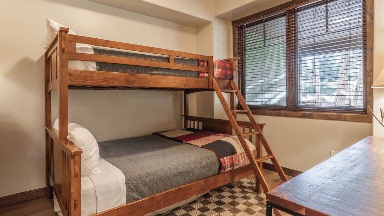 Photo of Bedroom in Woodwinds