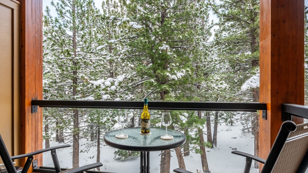 Photo of Outdoor in Mammoth Lakes