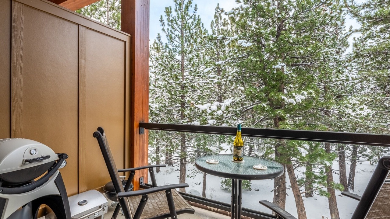 Photo of Outdoor in Mammoth Lakes