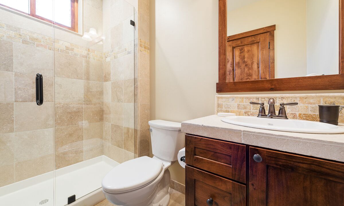 Photo of Bathroom in Stonegate