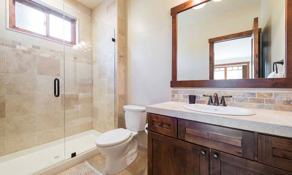 Photo of Bathroom in Stonegate