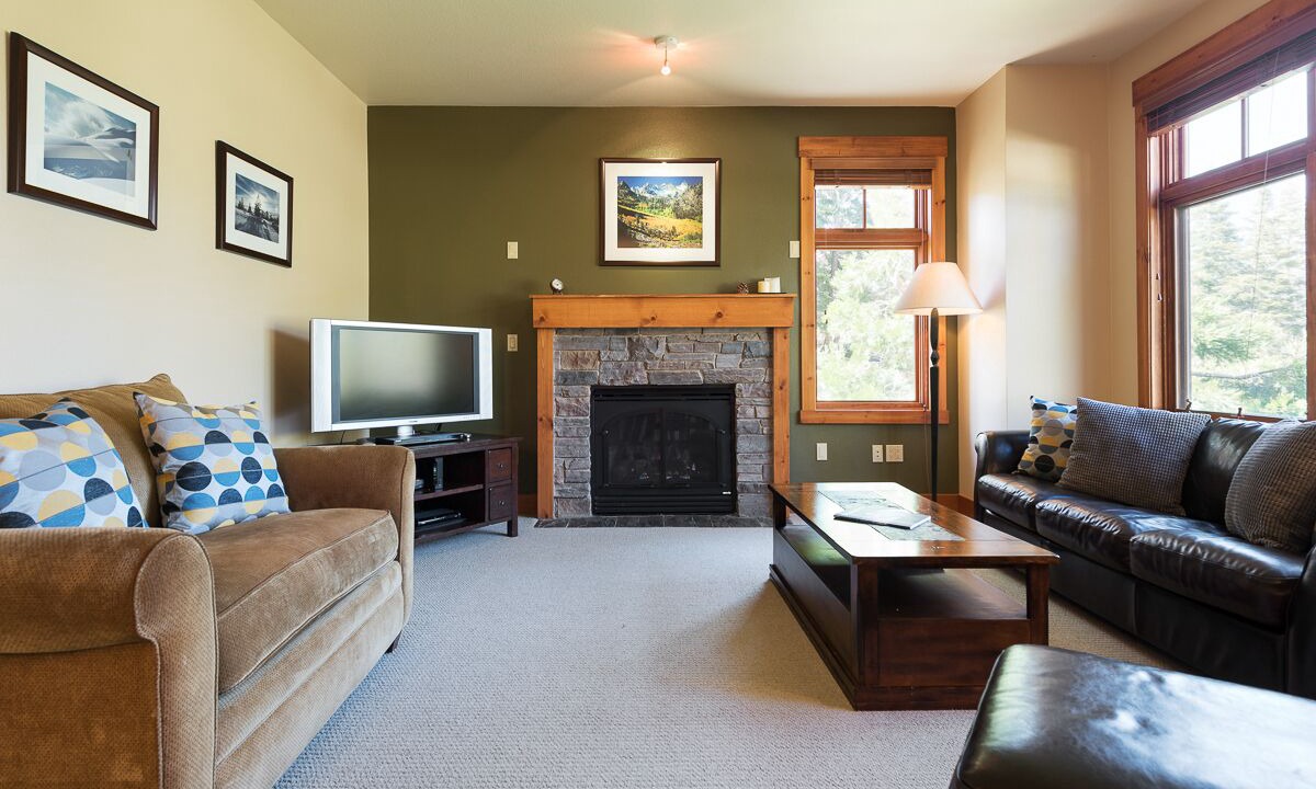 Photo of Livingroom in Crooked Pines