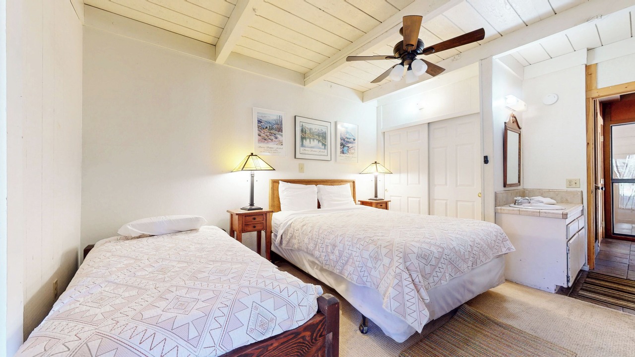 Photo of Bedroom in Mammoth Lakes
