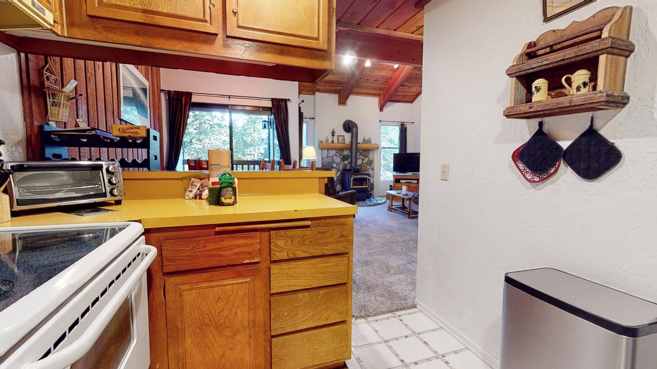 Photo of Kitchen in Mammoth Lakes