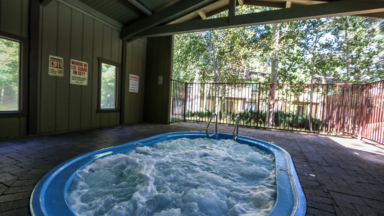 Photo of Outdoor in Mammoth Lakes