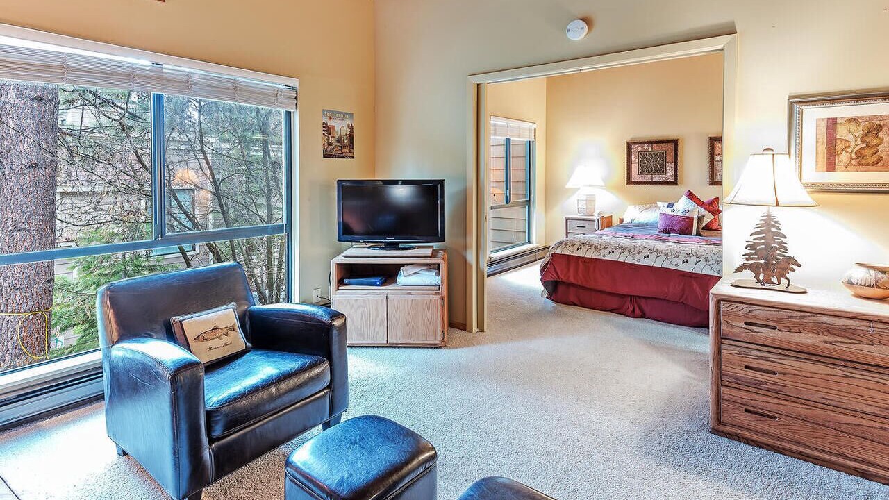 Photo of Bedroom in Incline Village