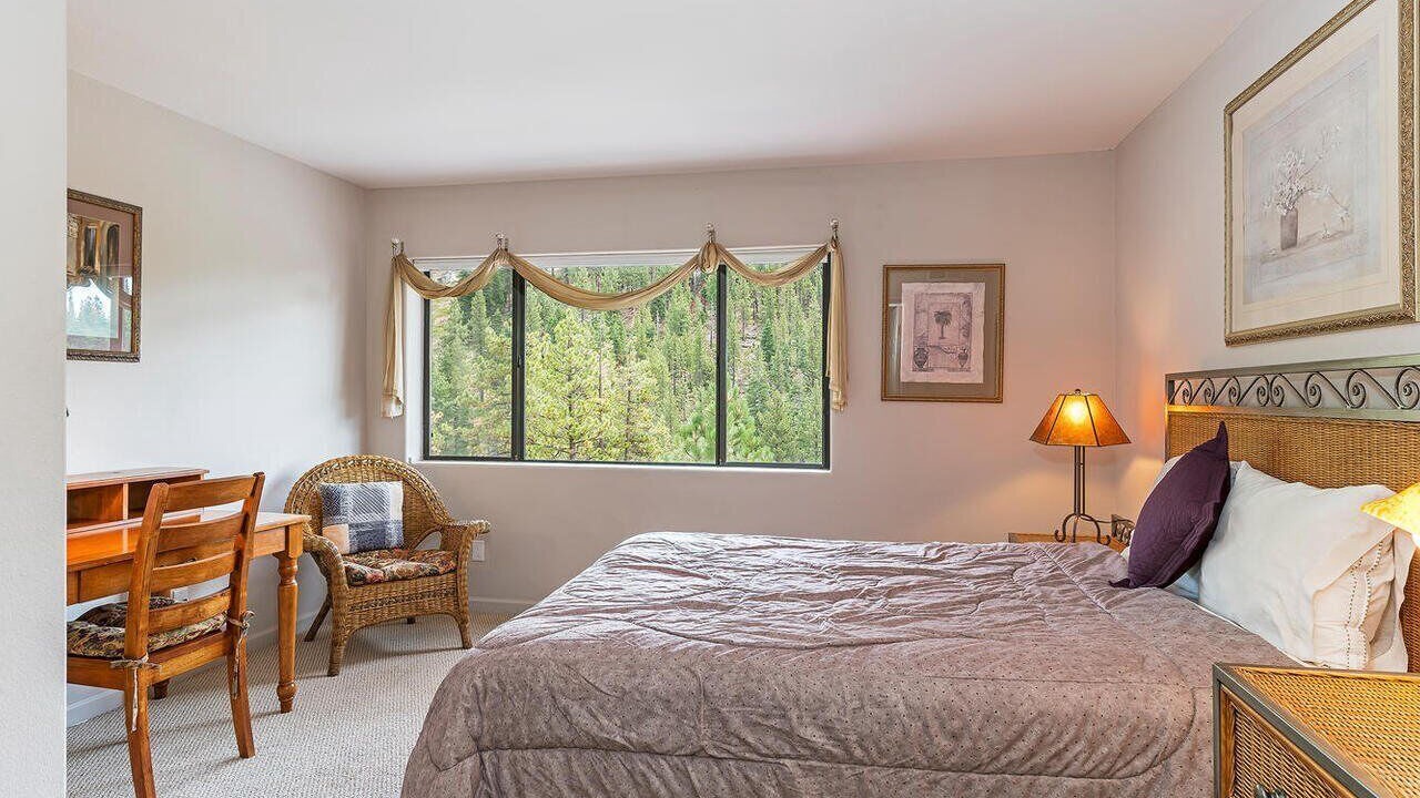 Photo of Bedroom in Incline Village