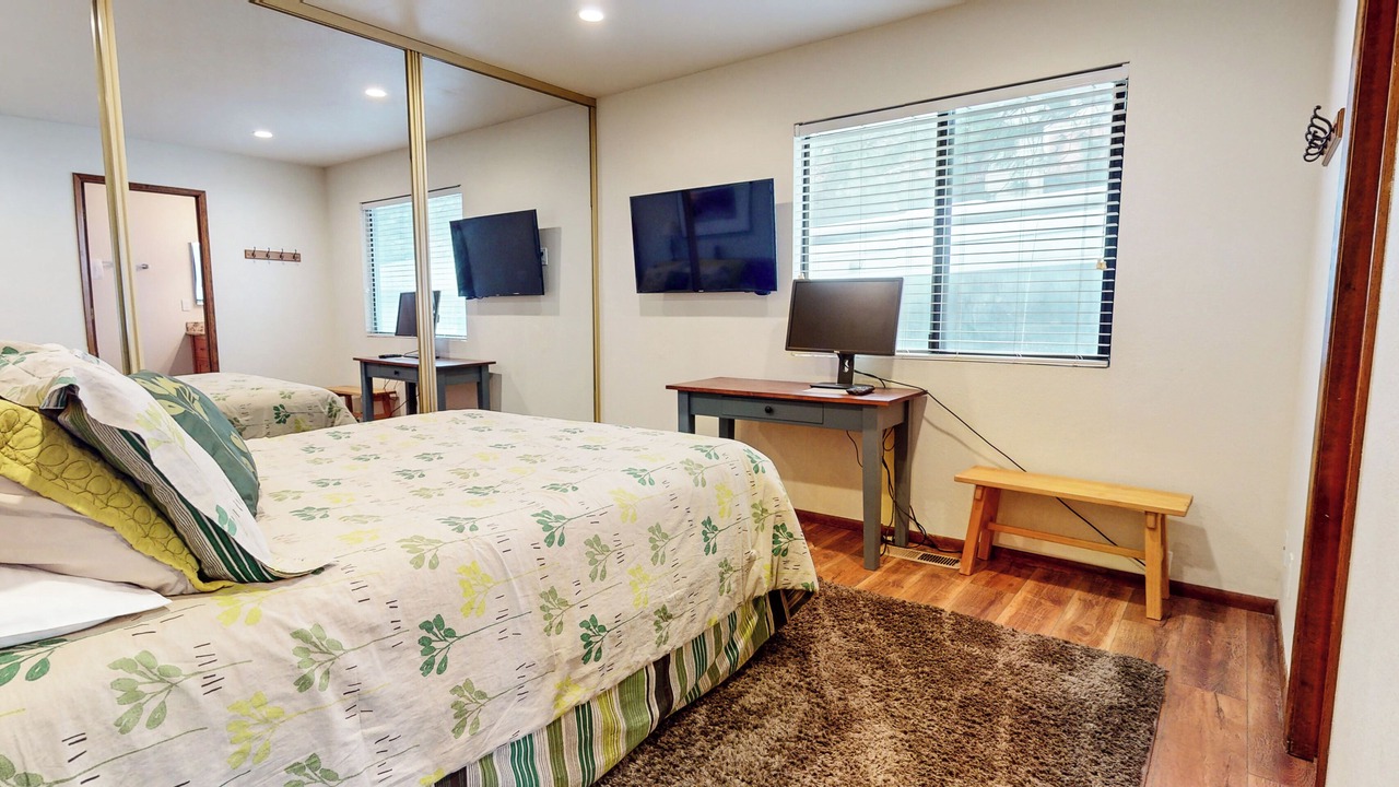Photo of Bedroom in Mammoth Lakes