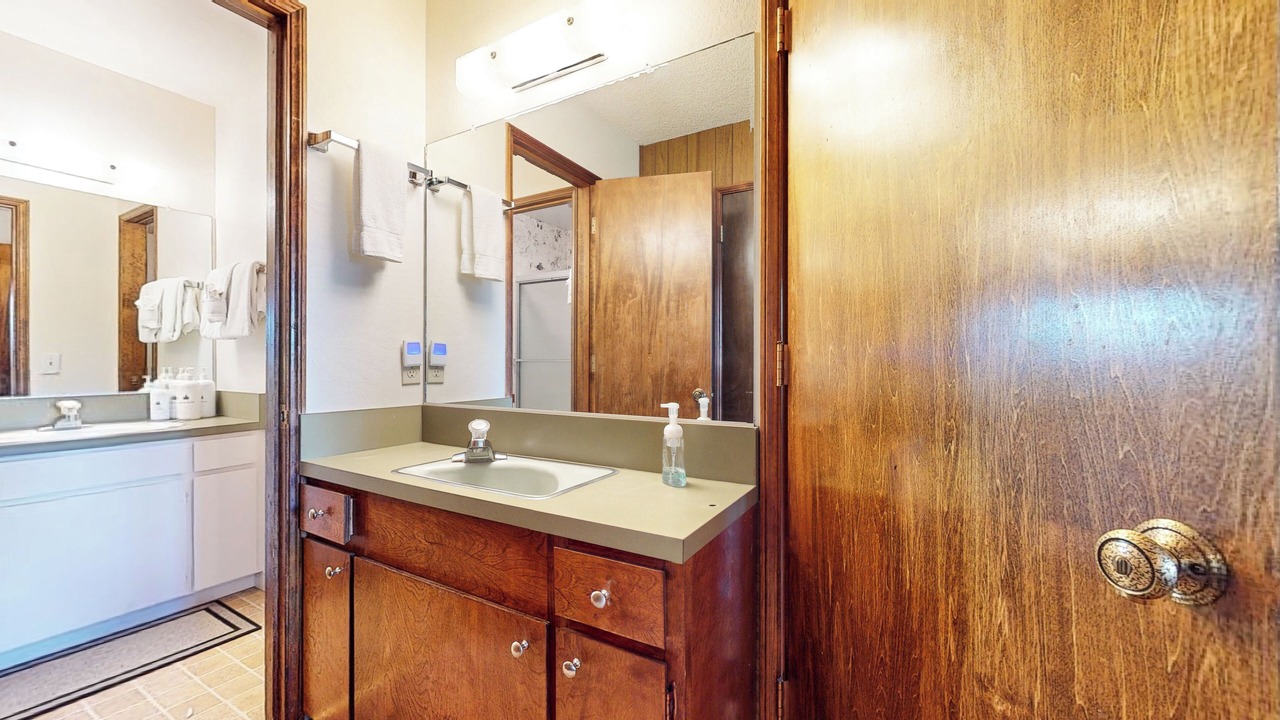 Photo of Bathroom in Mammoth Lakes