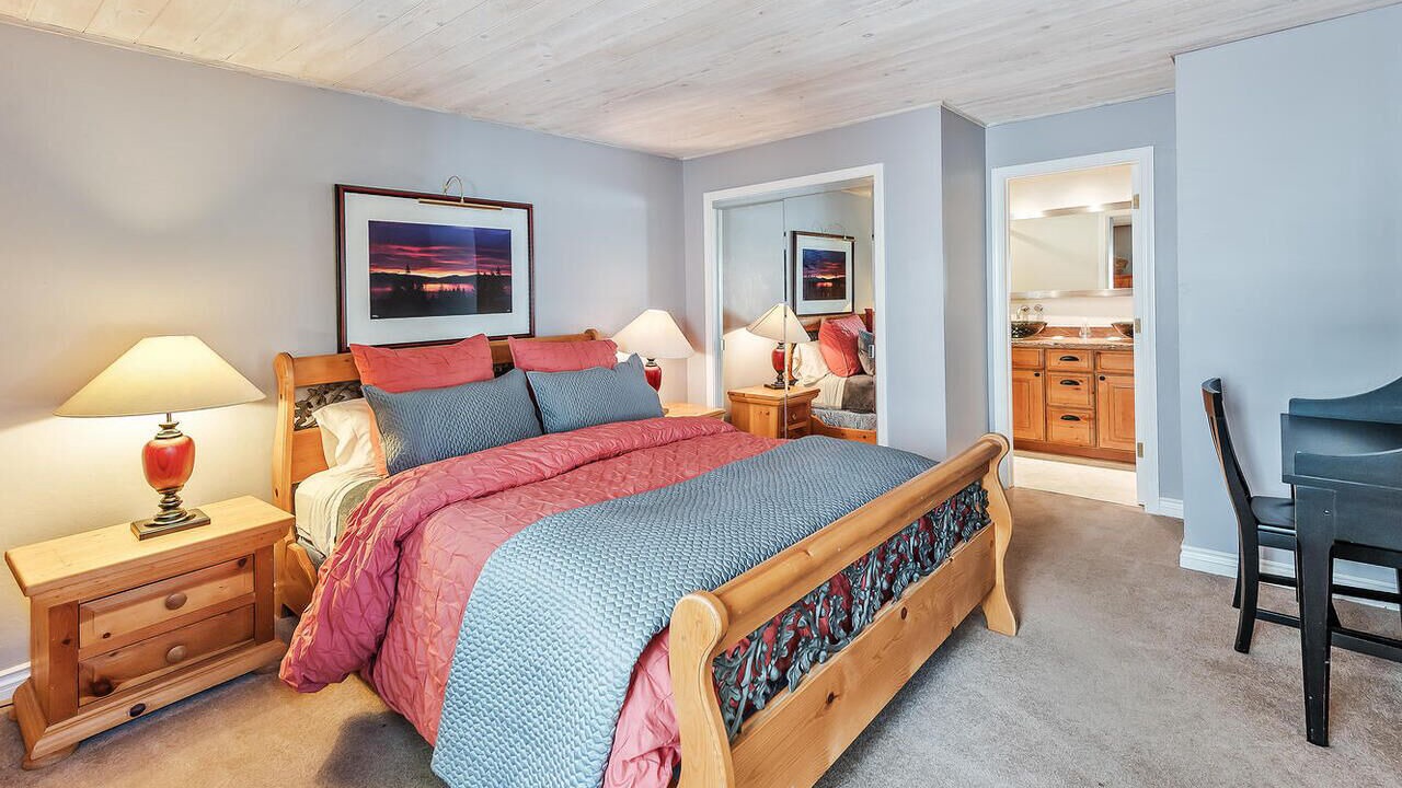 Photo of Bedroom in Incline Village
