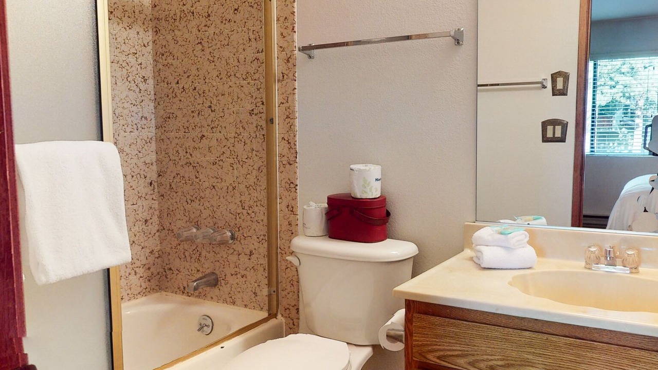 Photo of Bathroom in Mammoth Lakes
