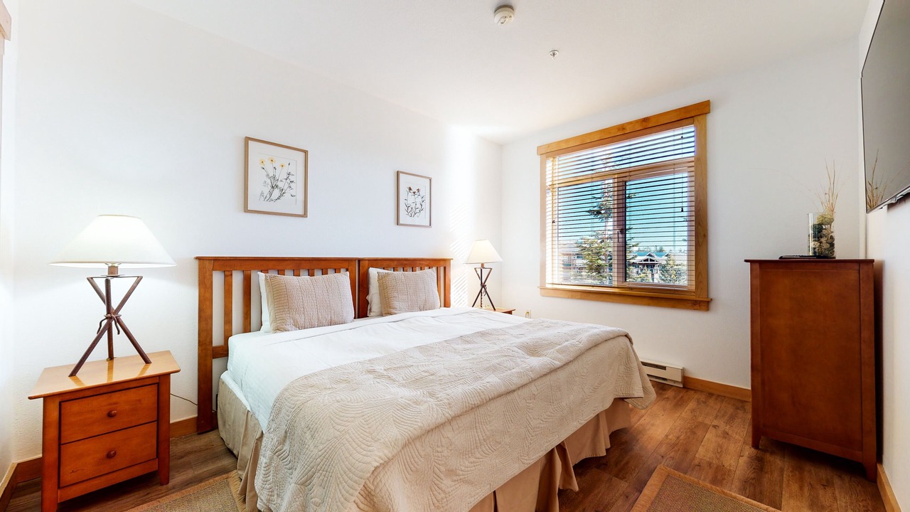 Photo of Bedroom in Mammoth Lakes