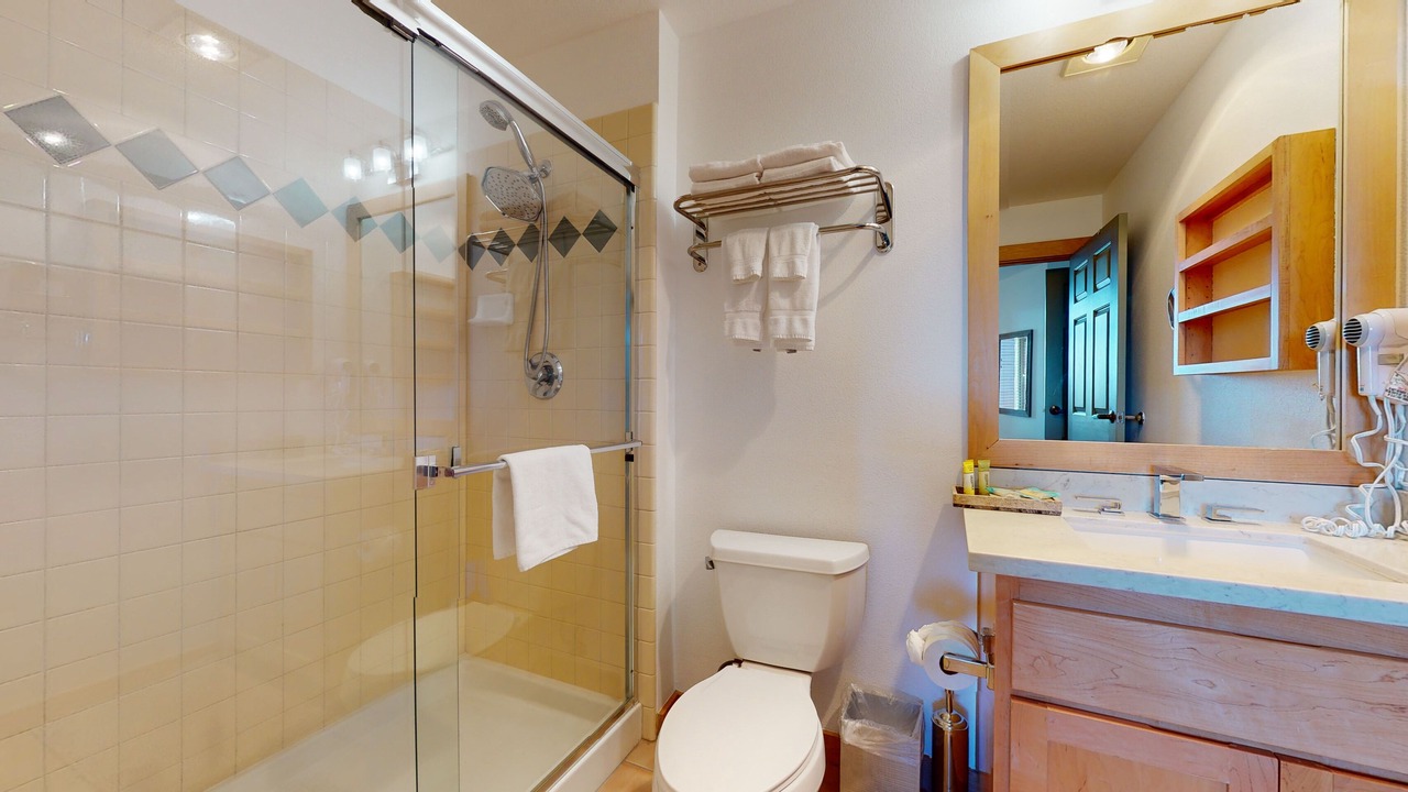 Photo of Bathroom in Mammoth Lakes