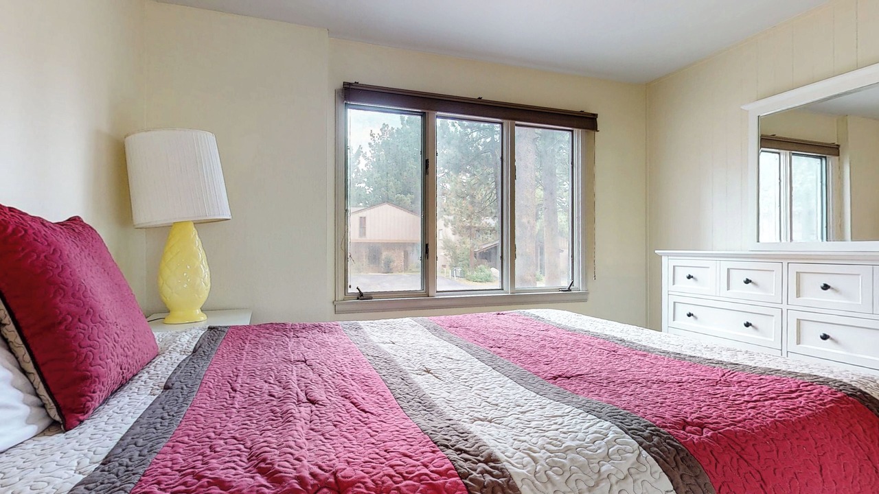 Photo of Bedroom in Mammoth Lakes