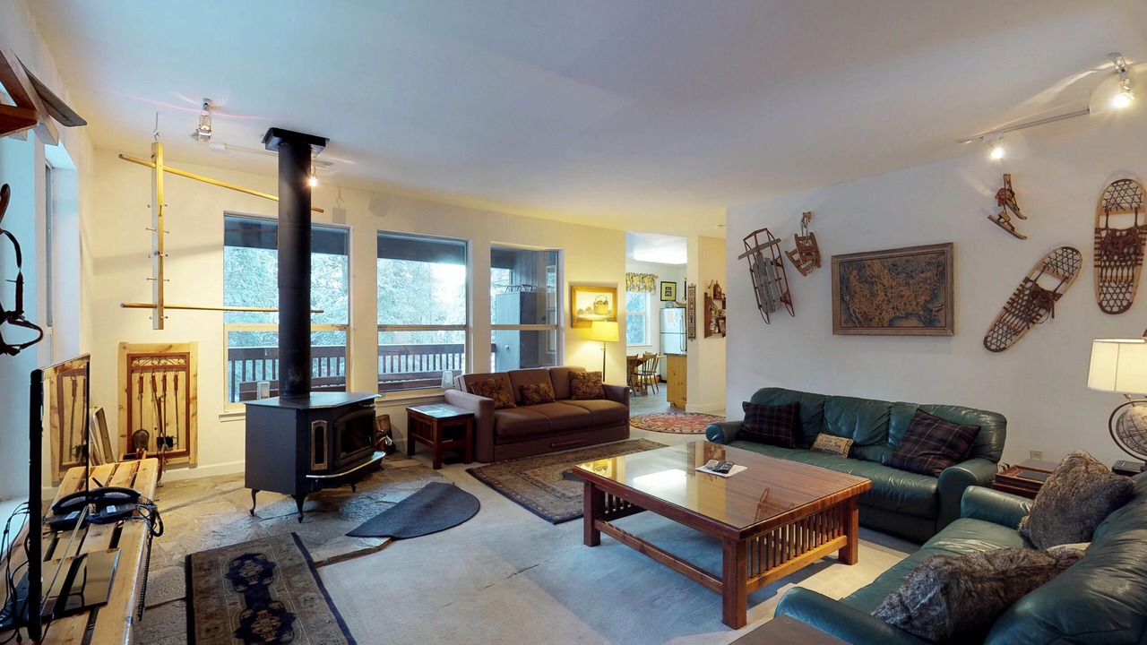 Photo of Livingroom in Big Creek