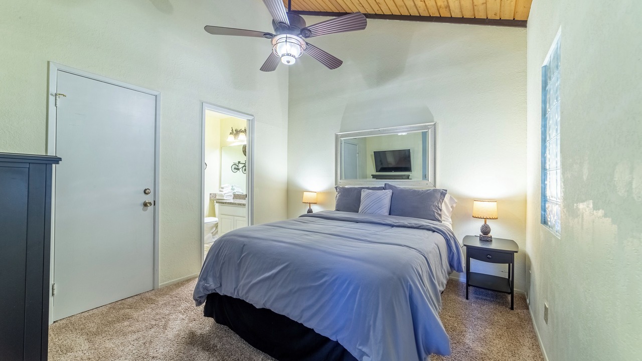 Photo of Bedroom in Mammoth Lakes