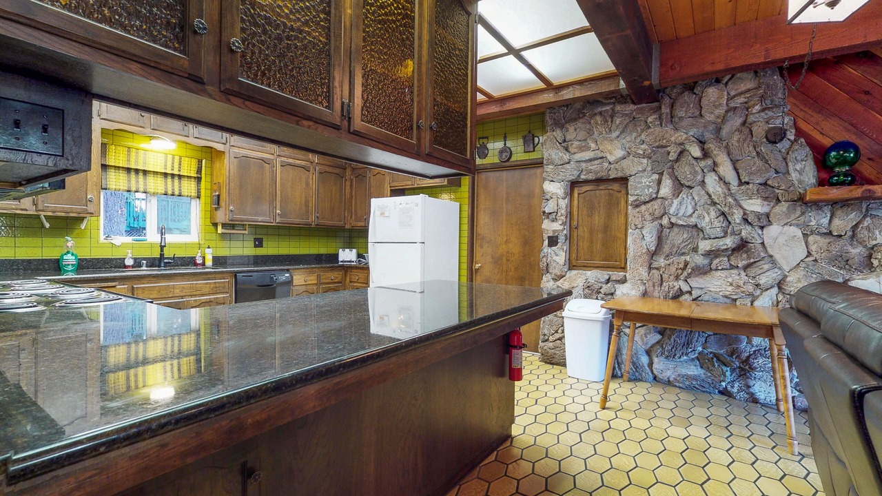 Photo of Kitchen in Sierra Cedars